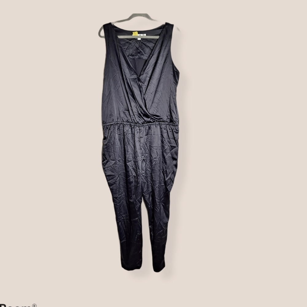 LC Lauren Conrad sateen Jumpsuit black size 16